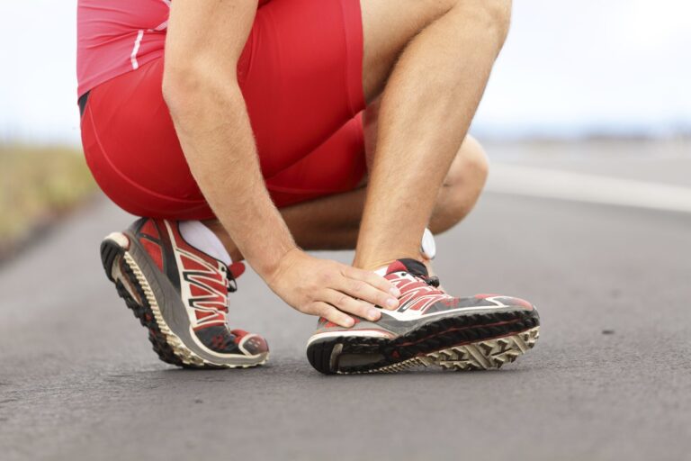 How Can You Choose The Best Footwear For Plantar Fasciitis?