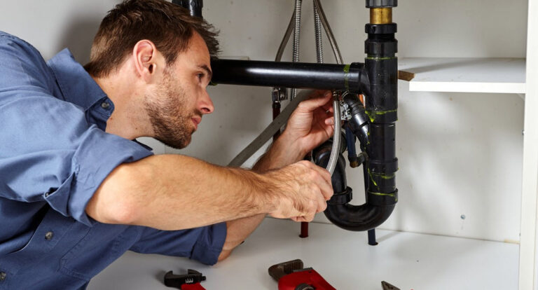 What Are the Advantages of Choosing the Best Plumber Kellyville Service